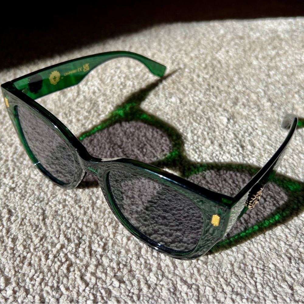 Emerald Green Oversized Sunglasses with Gold Accent